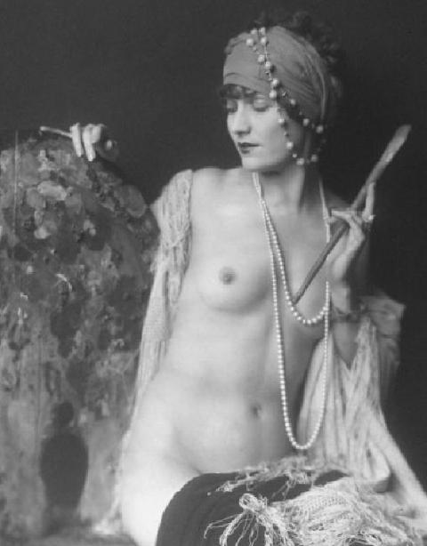 Unidentified sitter (TODO) — Library of Congress — original