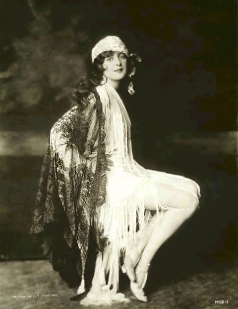 Billie Dove — Ziegfeld Girls — original