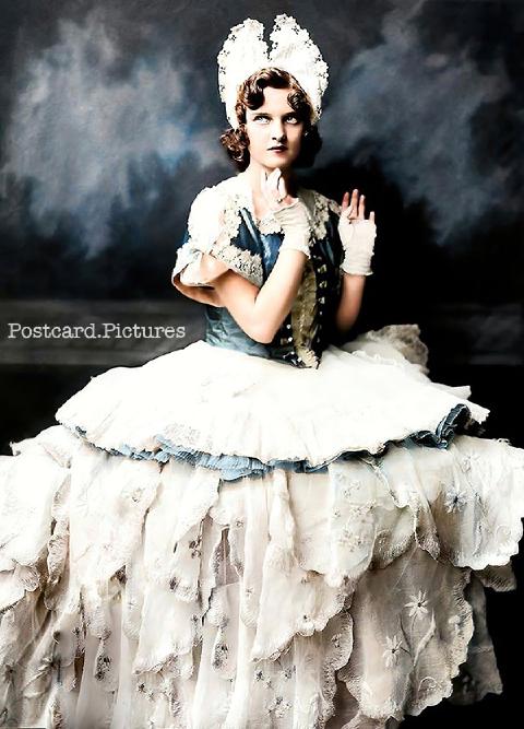 Dorothy Flood — Ziegfeld Girls — colorized