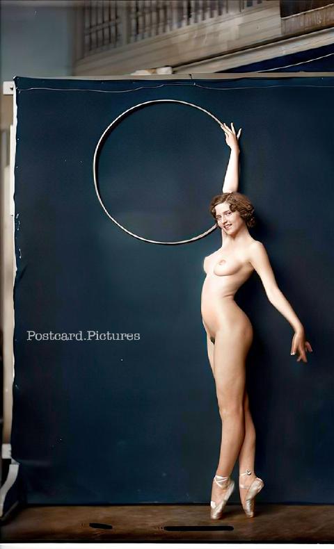 Dorothy Flood — Ziegfeld Girls — colorized