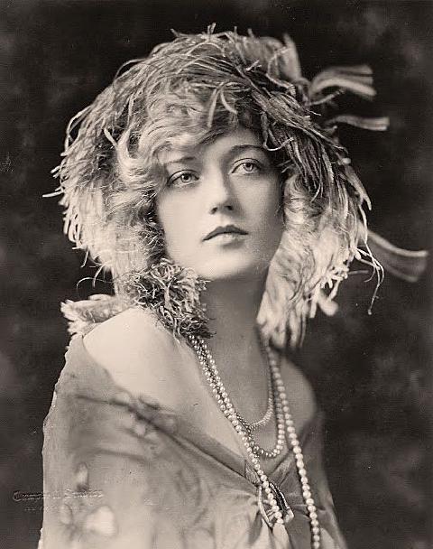 Marion Davies — Ziegfeld Girls — original