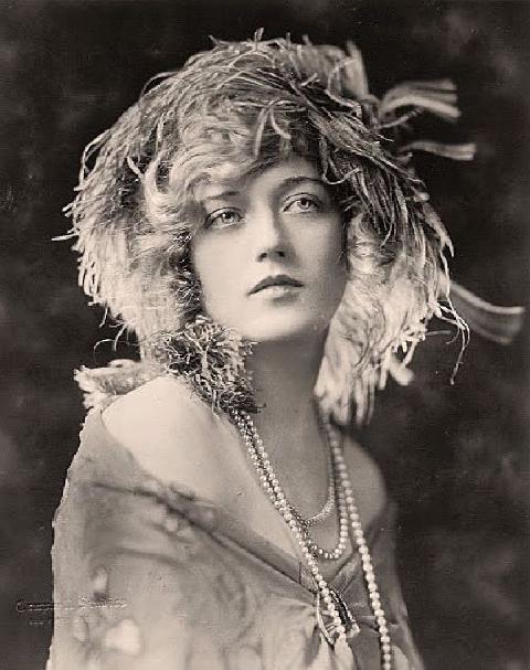 Marion Davies — Ziegfeld Girls — original