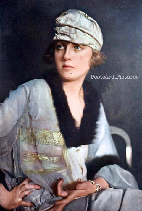 Peggy Hopkins Joyce — Ziegfeld Girls — colorized
