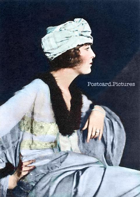 Peggy Hopkins Joyce — Ziegfeld Girls — colorized