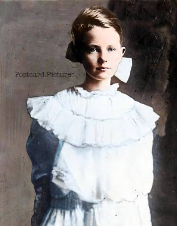 Peggy Hopkins Joyce — Ziegfeld Girls — colorized